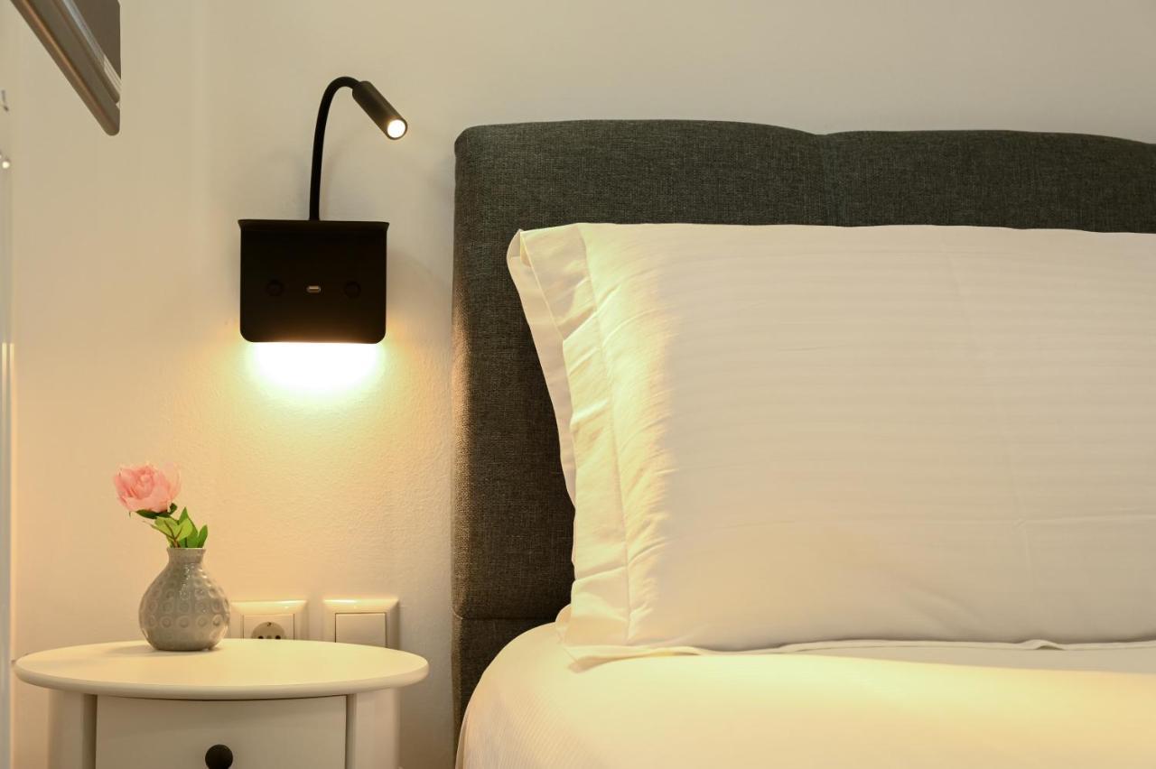 Larisa Hospitality I - Roof Top Apartment - With Free Parking Bagian luar foto